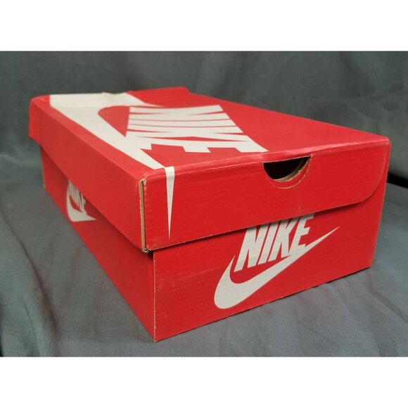 Nike Dunk High 'Black' (GS) Brand NEW in BOX Size 6.5Y !!! - Picture 14 of 14